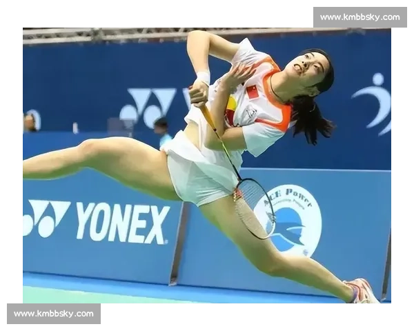 谌龙王适娴红石峡闲步:笔墨与初心的邂逅