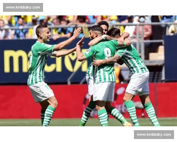 伯纳乌焦点之战皇马迎战贝蒂斯冠军争夺暗流涌动悬念拉满今夜对决