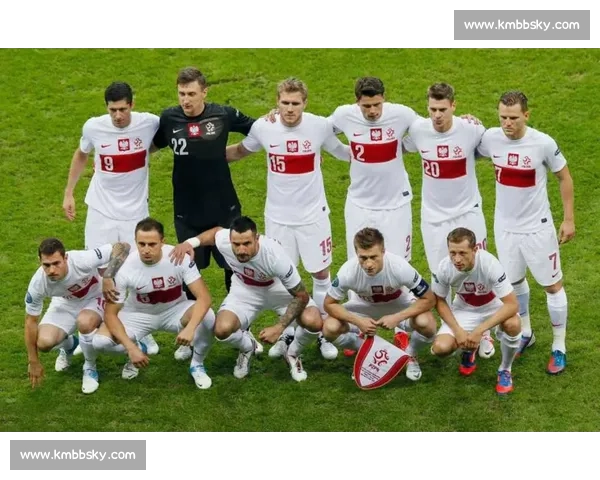 刘易斯与布里奇斯巅峰对决技术风格实力全面解析前瞻赛前形势走向 刘易斯与布里奇斯巅峰对决技术风格实力全面解析前瞻赛前形势走向