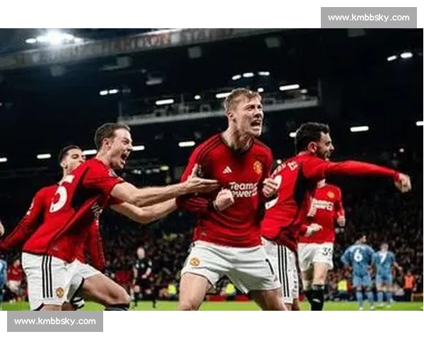 红魔与红军巅峰对决英超宿敌之战再燃老特拉福德见证荣耀与恩怨 红魔与红军巅峰对决英超宿敌之战再燃老特拉福德见证荣耀与恩怨